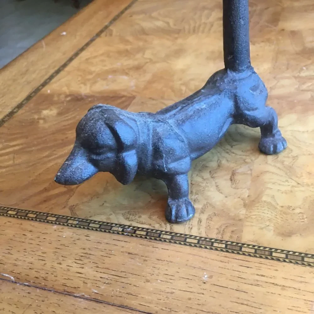 N/A weenie dog